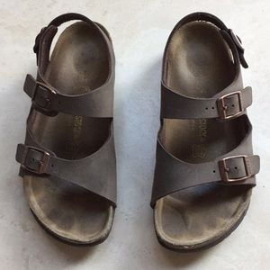 Kids Birkenstock - Size 34